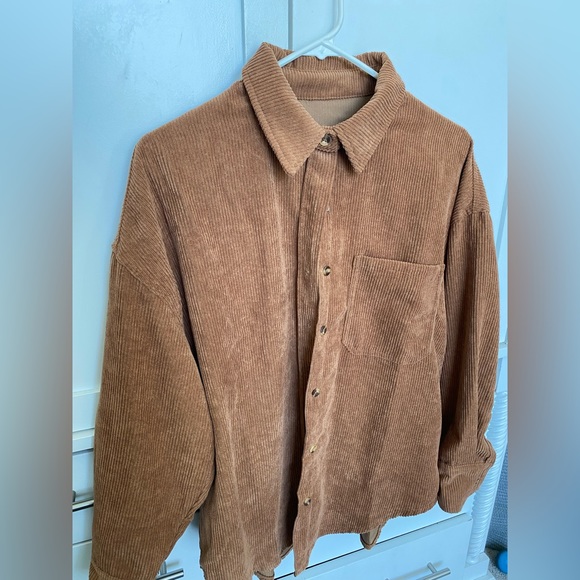 Corduroy button up - Picture 7 of 7